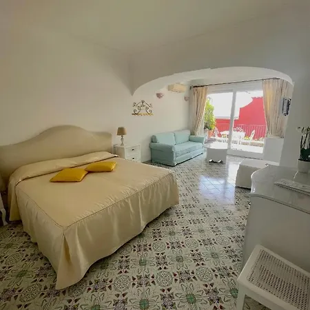 Rosa Oda ve Kahvaltı