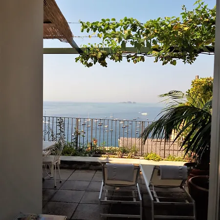 Rosa Bed & Breakfast Positano